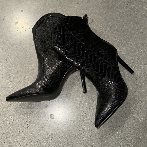 Guess cowboy boots - Picture 2 of 4